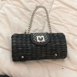 Straw black clutch with shoulder chain